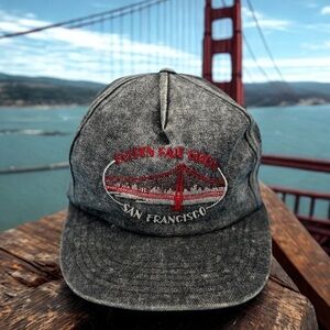 Vintage 90’s Golden Gate Bridge San Francisco Embroidered Hat